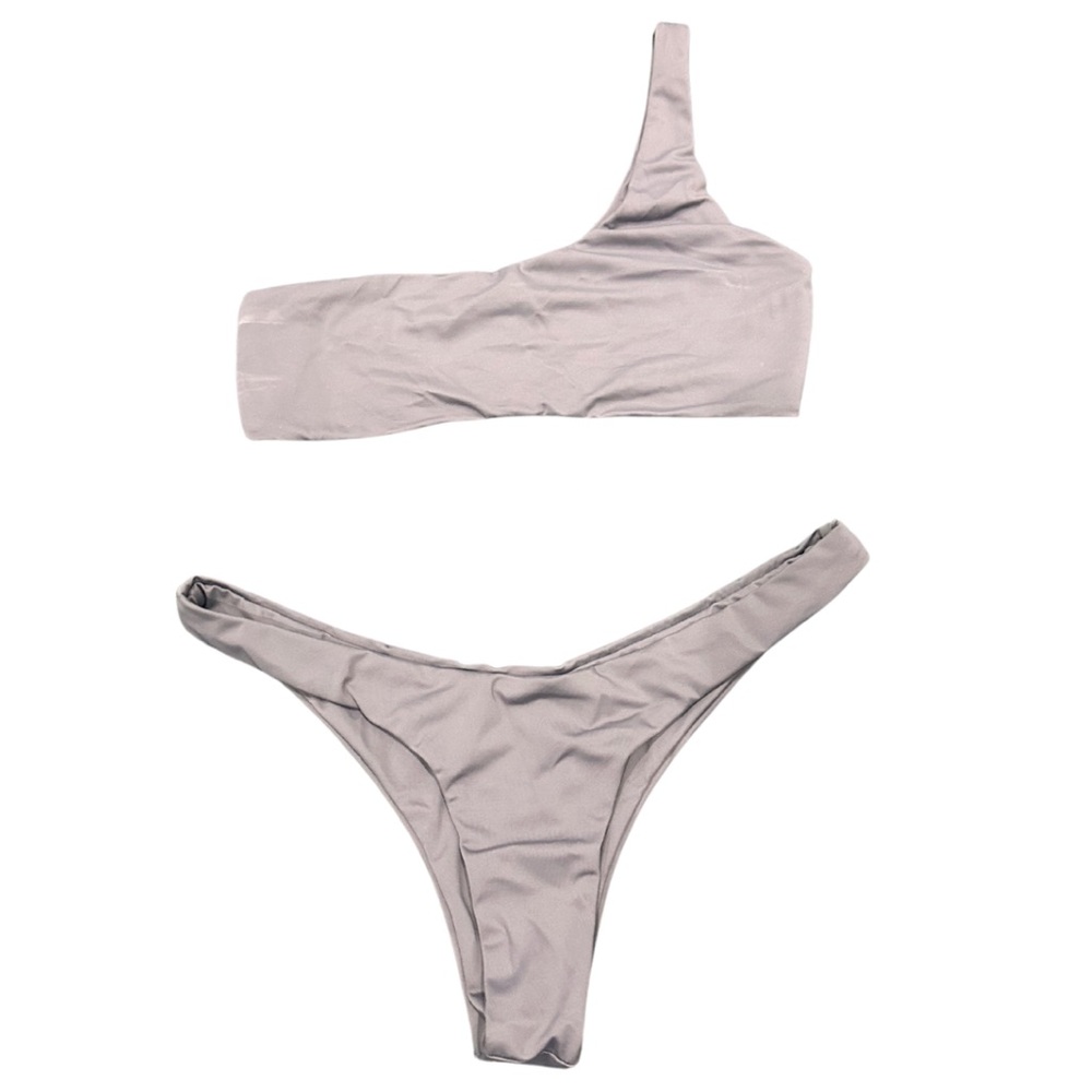 Sommer ~ One Shoulder Bikini ( 2 Pieces) - Picture 4 of 9
